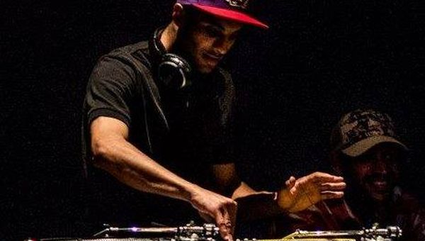 DJ Chakour – Golden Age Hip Hop Mixtape Vol. 1