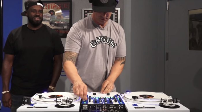DJ Riz mit einem Live-Set zu Gast bei Funkmaster Flex auf Hot 97 (2017)